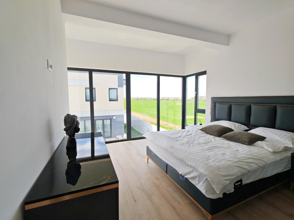 Casă cu 4 camere de vânzare în Tunari – fotografia 30 din 48