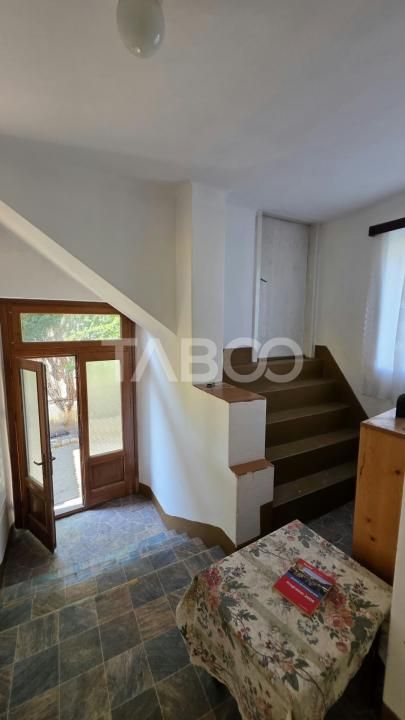 Casă cu 2 camere de vânzare în Petresti – fotografia 14 din 16