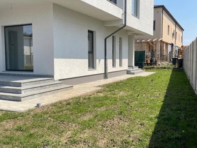 Casă cu 6 camere de vânzare în Tunari – fotografia 4 din 20