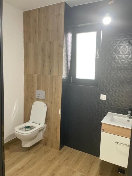 Apartament cu 2 camere de vânzare în Nord, Pitești – fotografia 7 din 7