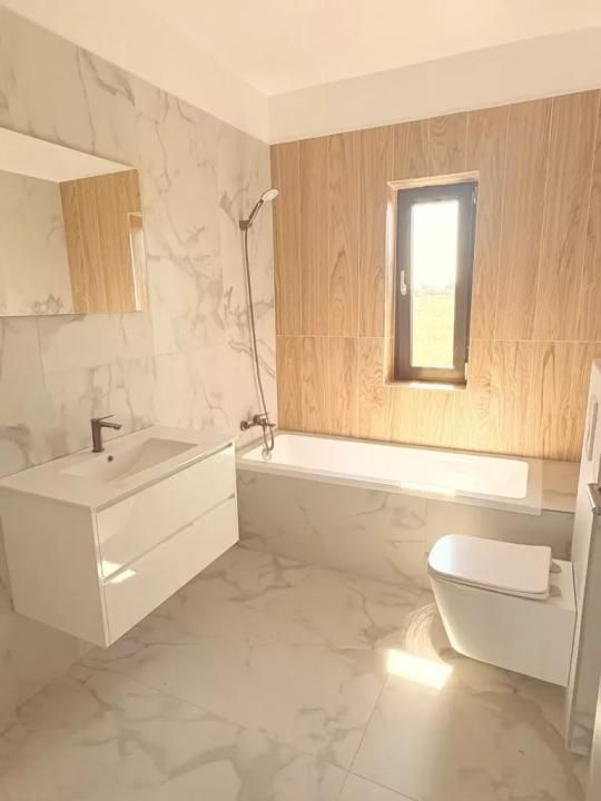 Casă cu 5 camere de vânzare în Central, Tunari – fotografia 10 din 17