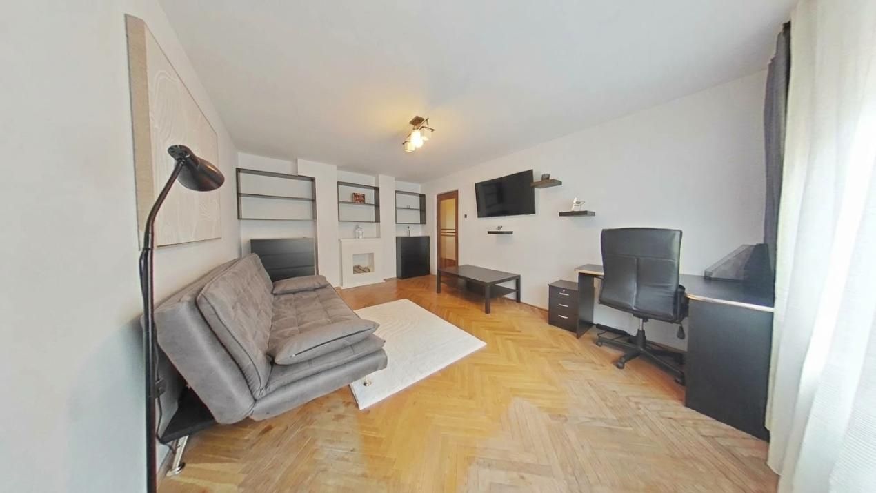 Apartament cu 4 camere de închiriat în Arad – fotografia 4 din 16