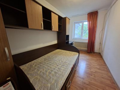 Apartament cu 3 camere de vânzare în Tătărași, Iași – fotografia 2 din 11