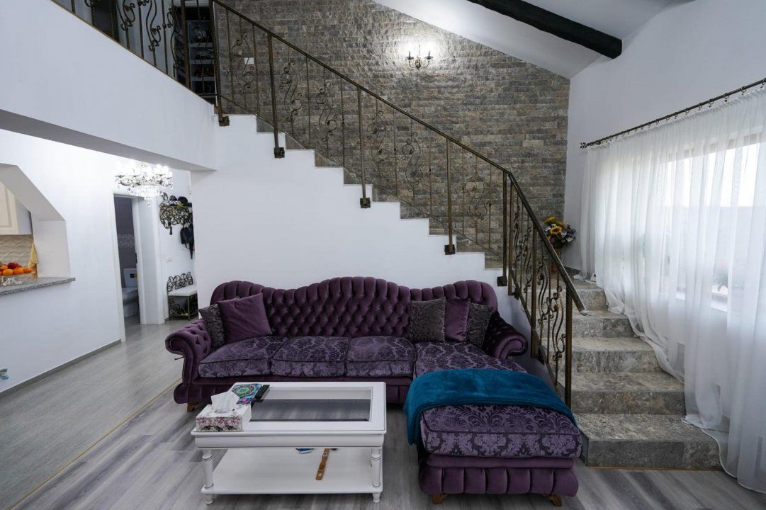 Casă cu 4 camere de vânzare în Domnești – fotografia 5 din 13