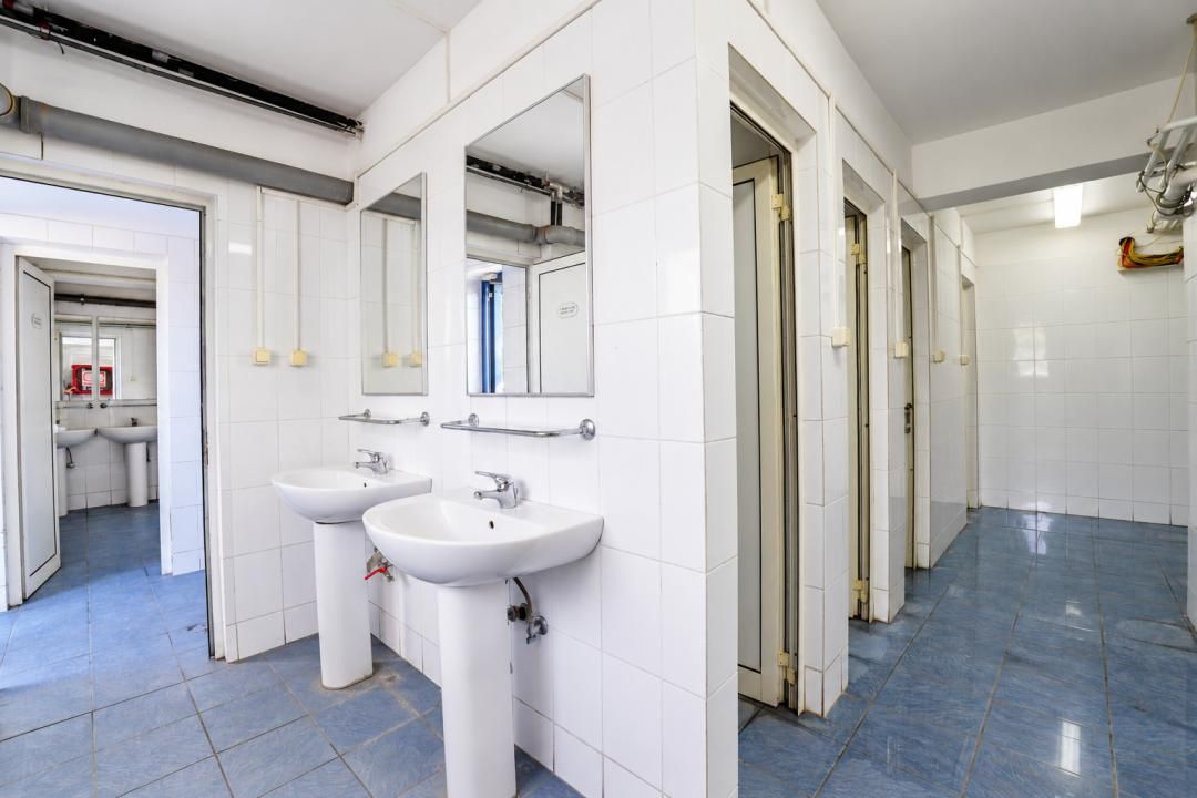 Hotel / pensiune cu 24 camere de vânzare în Est, Giurgiu – fotografia 31 din 37