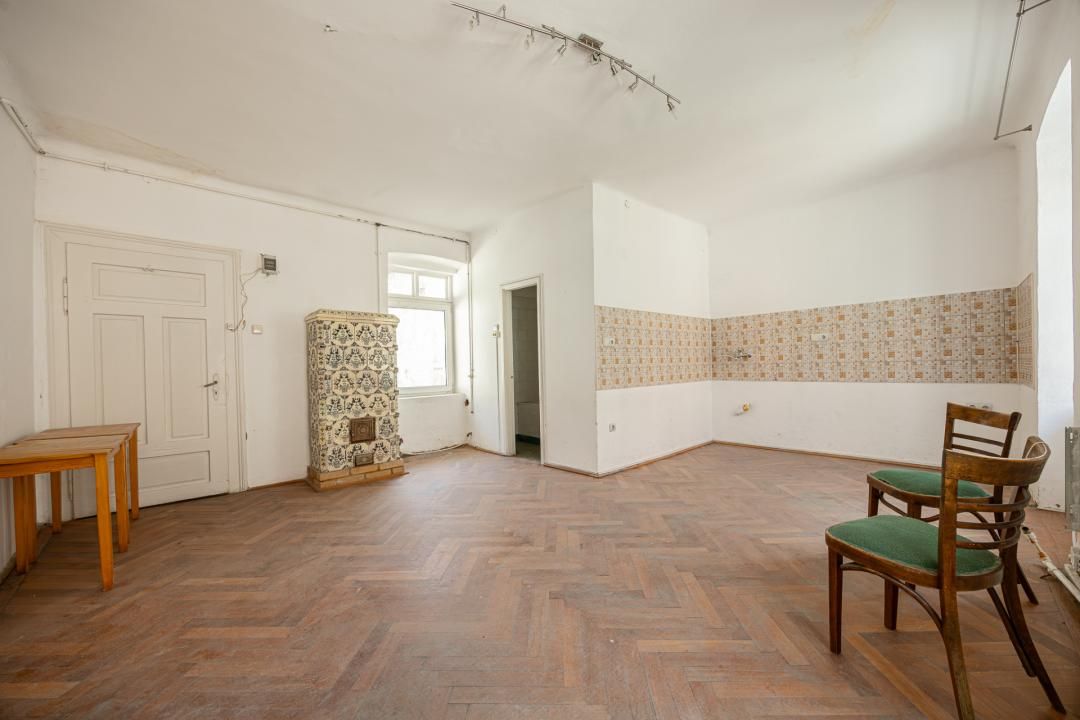 Casă cu 10 camere de vânzare în Ultracentral, Brașov – fotografia 15 din 30