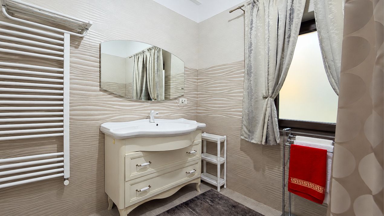 Casă cu 5 camere de vânzare în Cumpăna – fotografia 13 din 34