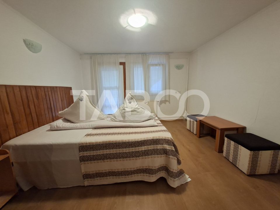 Casă cu 29 camere de vânzare în Valea Macesului – fotografia 10 din 49