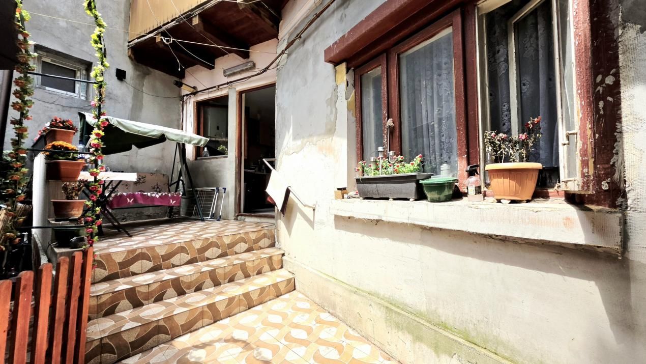 Casă cu 7 camere de vânzare în Pieptanari, București – fotografia 49 din 60