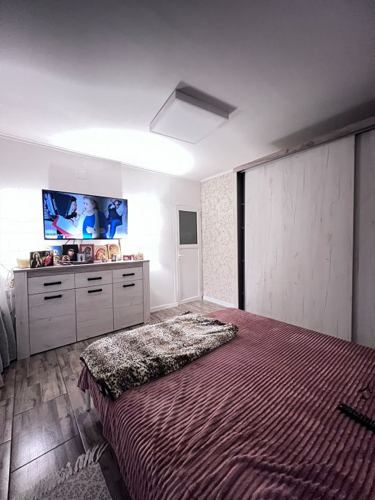 Casă cu 4 camere de vânzare în Rahova, București – fotografia 2 din 11