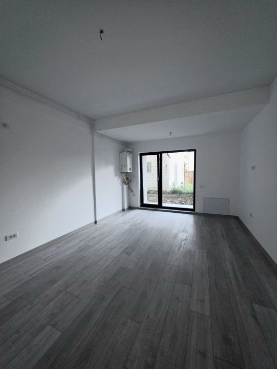 Apartament cu 2 camere de vânzare în Nord, Mamaia-Sat – fotografia 11 din 11