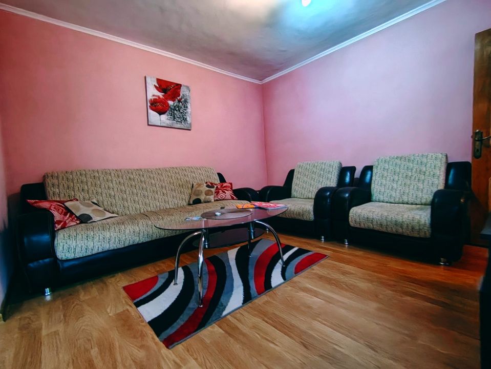 Casă cu 5 camere de vânzare în Km 5, Constanța – fotografia 5 din 21