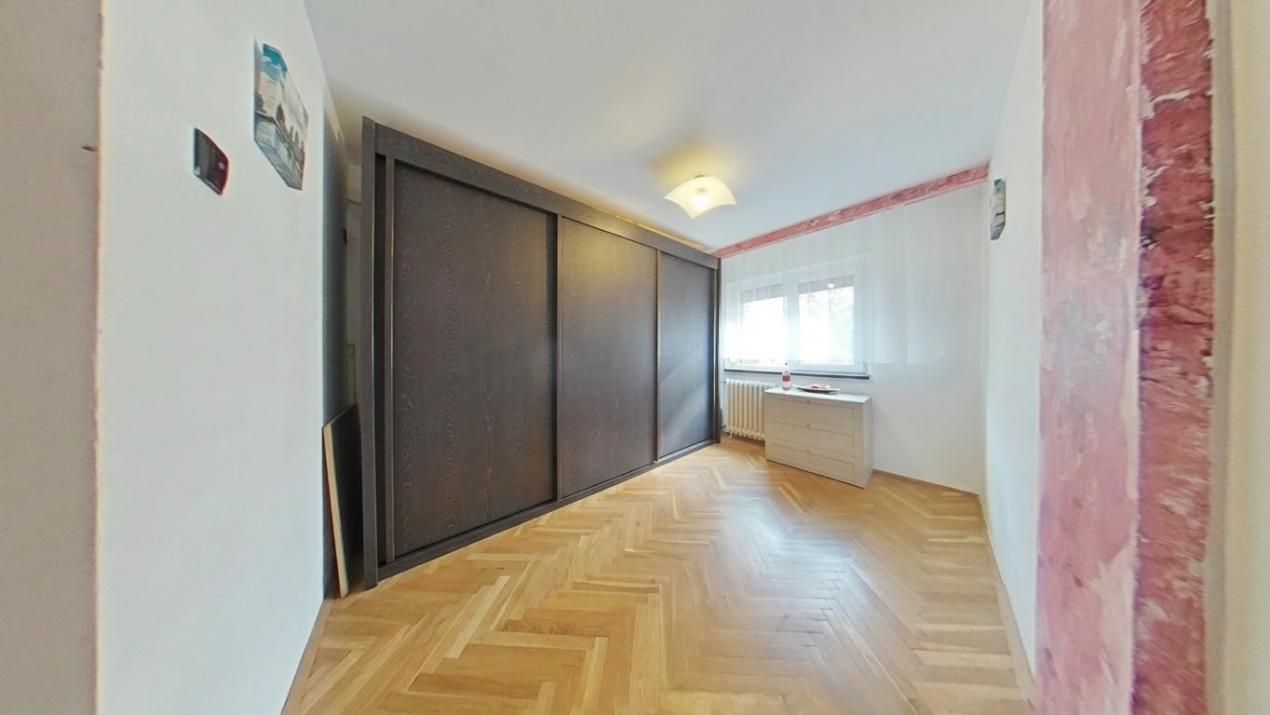 Apartament cu 4 camere de închiriat în Arad – fotografia 14 din 16