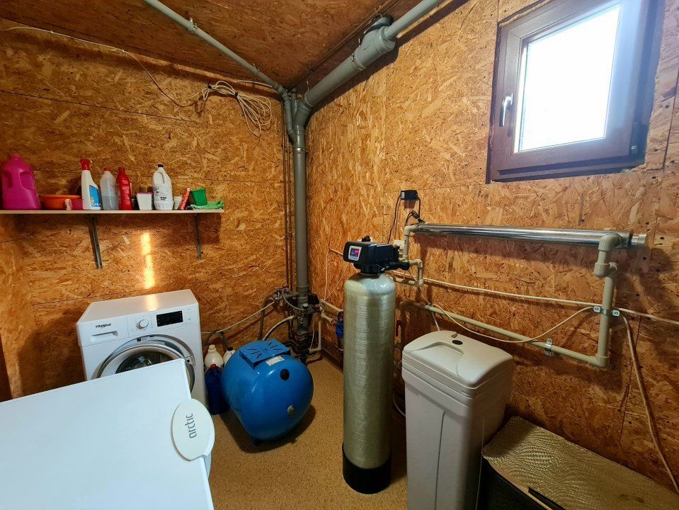 Casă cu 5 camere de vânzare în Clinceni – fotografia 25 din 31