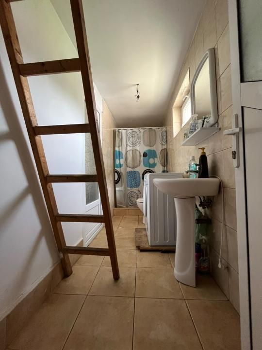Casă cu 3 camere de vânzare în Periferie, Pucioasa – fotografia 15 din 20