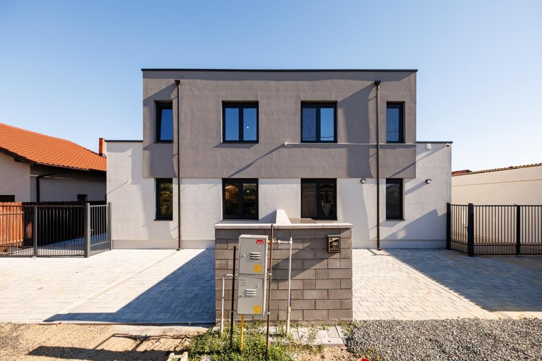 Casă cu 4 camere de vânzare în Moșnița Nouă – fotografia 48 din 56