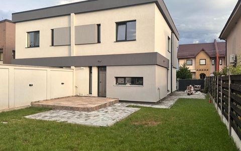 Casă cu 5 camere de vânzare în Corbeanca