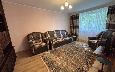 Apartament cu 4 camere de închiriat în Dristor, București