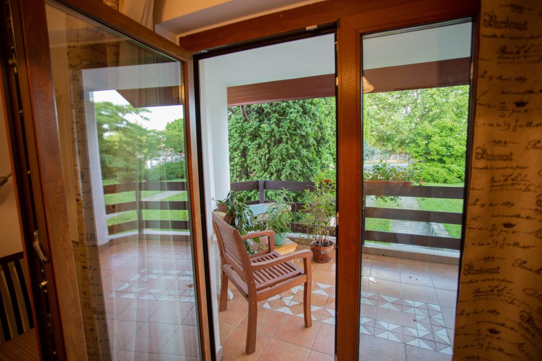 Casă cu 6 camere de vânzare în Comănești – fotografia 29 din 72