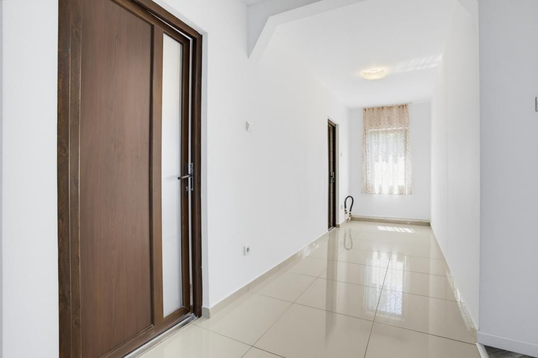 Casă cu 4 camere de vânzare în Horpaz – fotografia 10 din 31