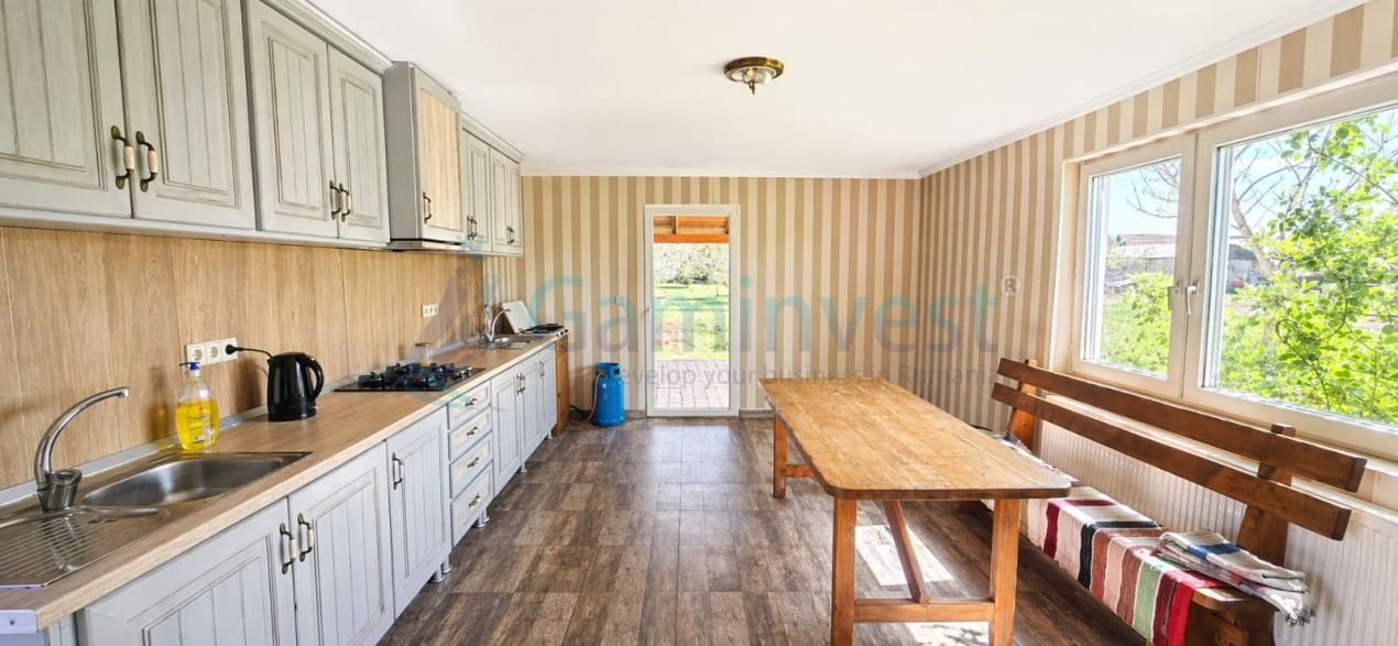 Proprietate cu 10 camere de vânzare în Central, Remetea – fotografia 10 din 24