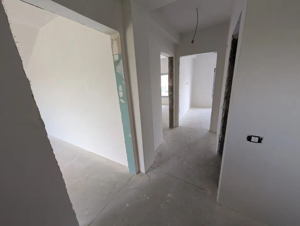 Casă cu 5 camere de vânzare în Tunari – fotografia 13 din 20