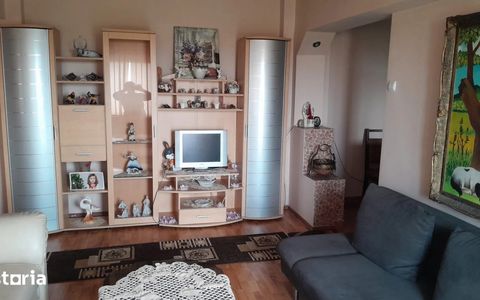 Apartament cu 2 camere de vânzare în Ultracentral, Ineu