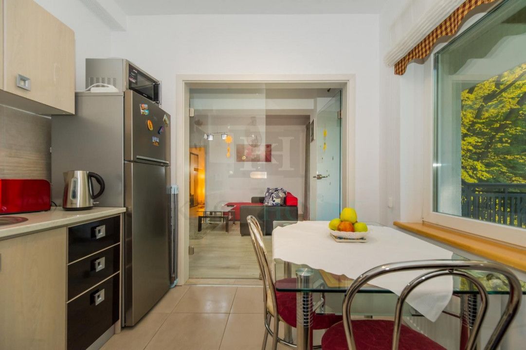Apartament cu 2 camere de închiriat în Central, Brașov – fotografia 8 din 10