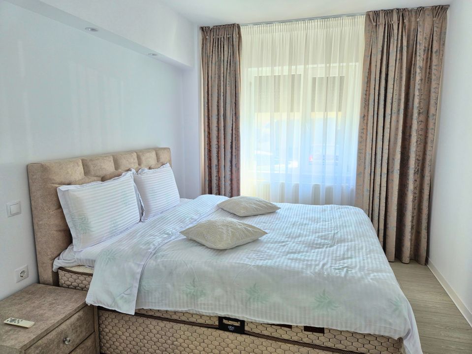 Apartament cu 3 camere de închiriat în Ferdinand-CPL, Râmnicu Vâlcea – fotografia 13 din 14