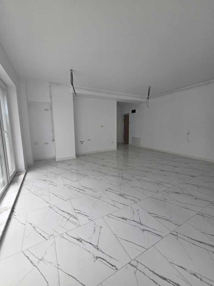Apartament cu 2 camere de vânzare în Universitate, Constanța – fotografia 11 din 13