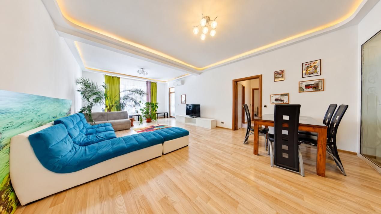 Apartament cu 3 camere de închiriat în Tractorul, Brașov – fotografia 2 din 15