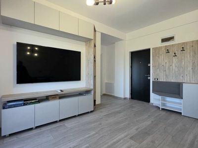 Apartament cu 2 camere de vânzare în Nord, Mamaia-Sat – fotografia 4 din 16