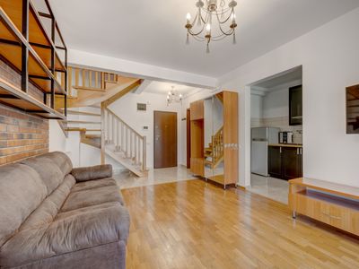 Apartament cu 3 camere de vânzare în Sisesti, București – fotografia 2 din 26