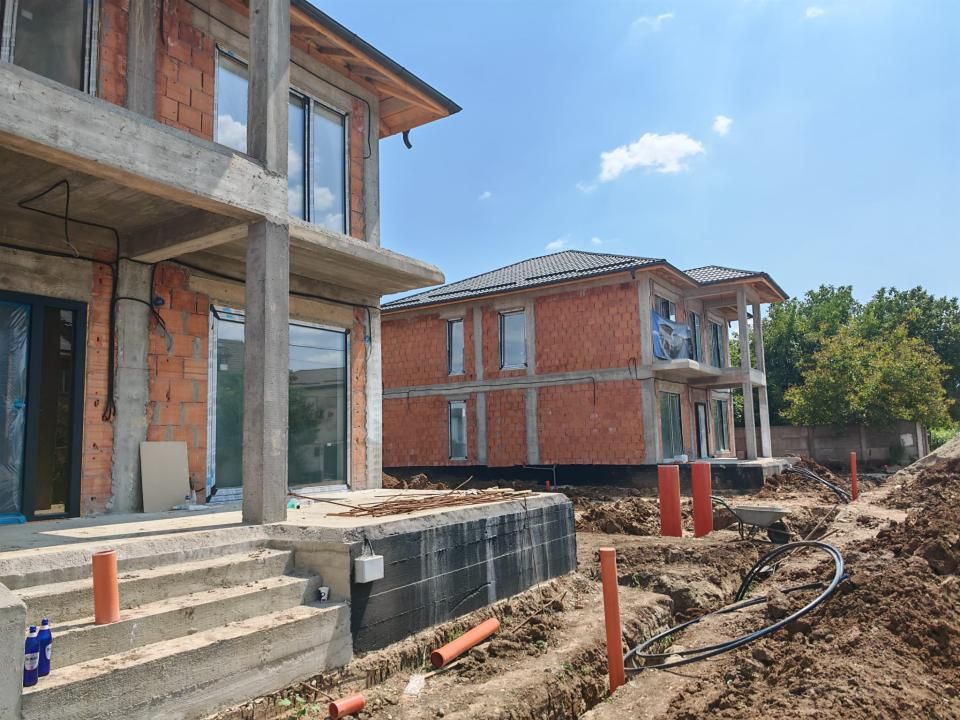 Casă cu 4 camere de vânzare în Nord, Tunari – fotografia 1 din 1