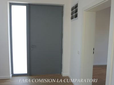 Casă cu 4 camere de vânzare în Central, Bujoreni – fotografia 4 din 26