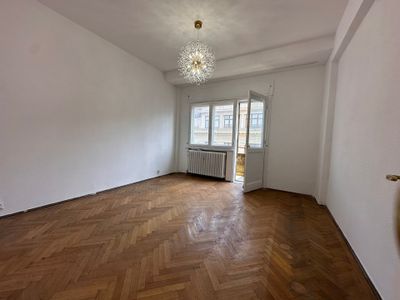 Apartament cu 4 camere de închiriat în Romana, București – fotografia 5 din 8