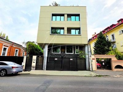 Casă cu 6 camere de închiriat în Unirii, București – fotografia 2 din 37