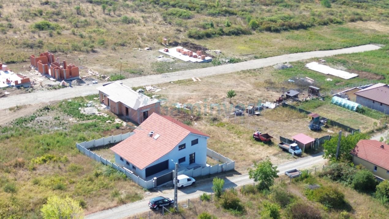 Casă cu 6 camere de vânzare în Central, Paleu – fotografia 3 din 25