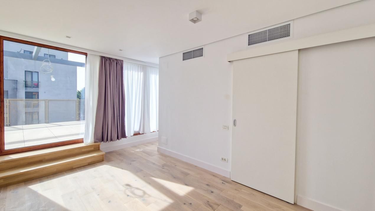 Casă cu 5 camere de vânzare în Central, Voluntari – fotografia 46 din 60
