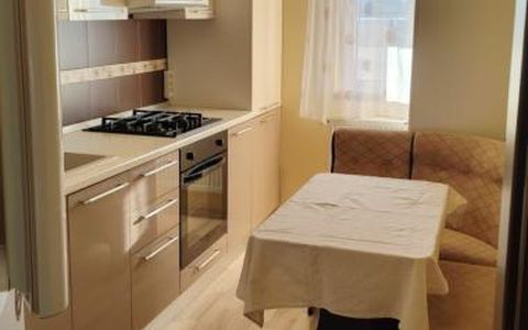 Apartament cu 2 camere de închiriat în Terra, Florești
