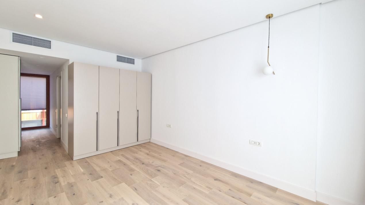 Casă cu 5 camere de vânzare în Central, Voluntari – fotografia 34 din 60