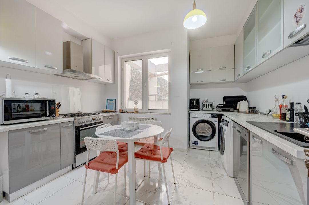 Apartament cu 5 camere de vânzare în Kiseleff, București – fotografia 24 din 25