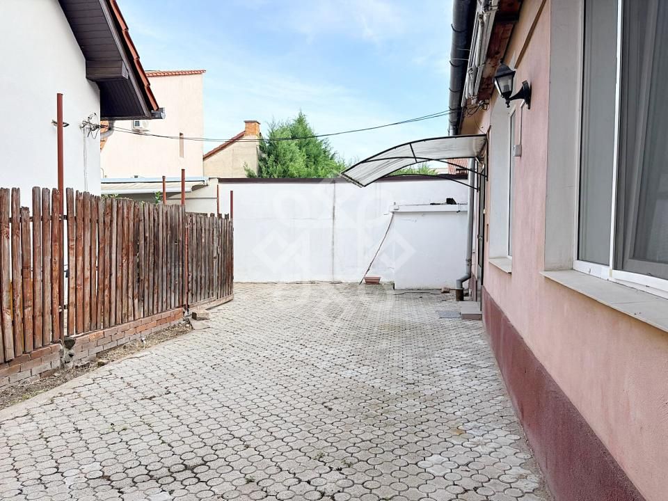 Apartament cu 2 camere de vânzare în Central, Oradea – fotografia 17 din 18