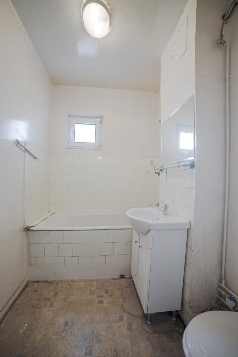Apartament cu 4 camere de vânzare în Tei, București – fotografia 11 din 17