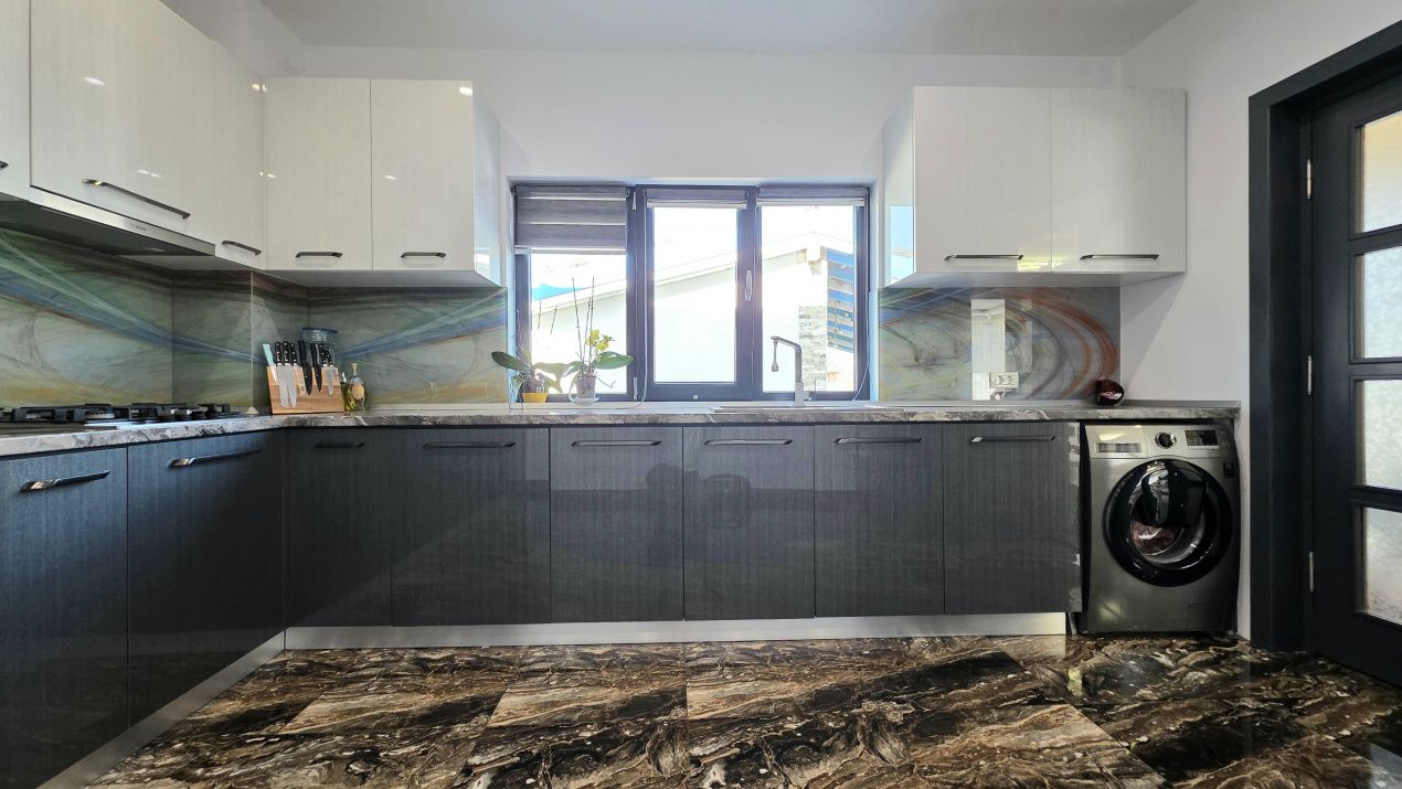 Casă cu 3 camere de vânzare în Năvodari – fotografia 6 din 31