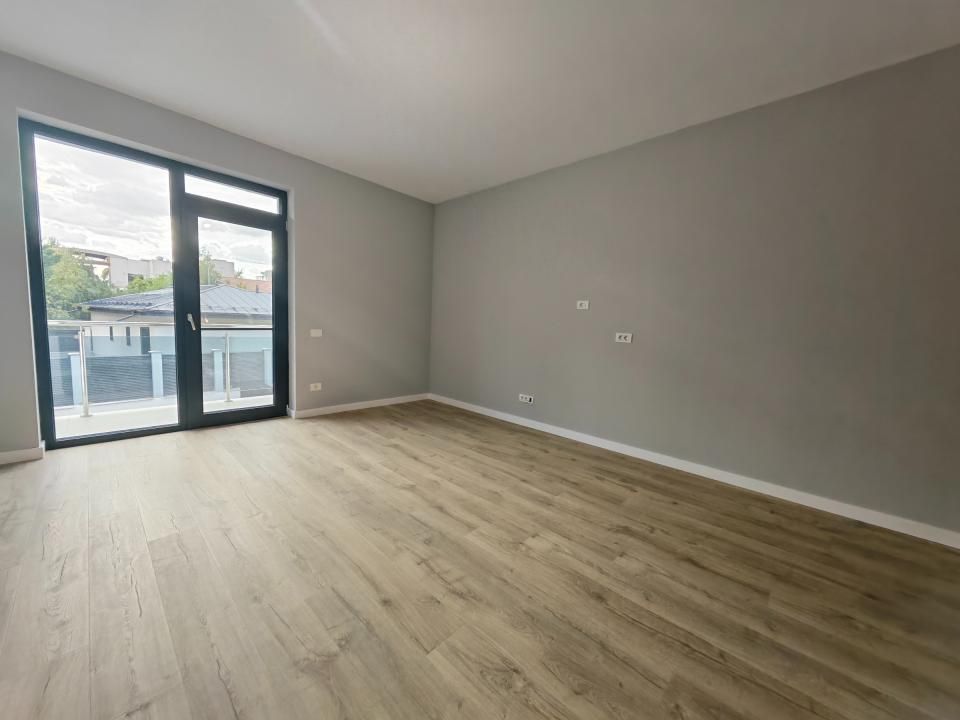 Casă cu 5 camere de vânzare în Otopeni – fotografia 22 din 31