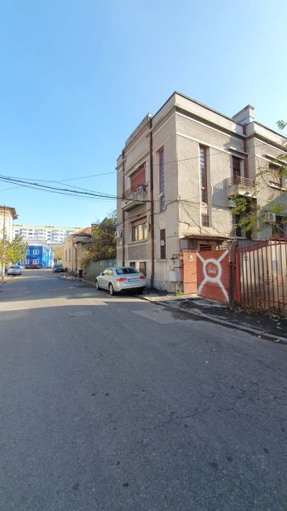 Apartament cu 4 camere de vânzare în Unirii, București – fotografia 1 din 13