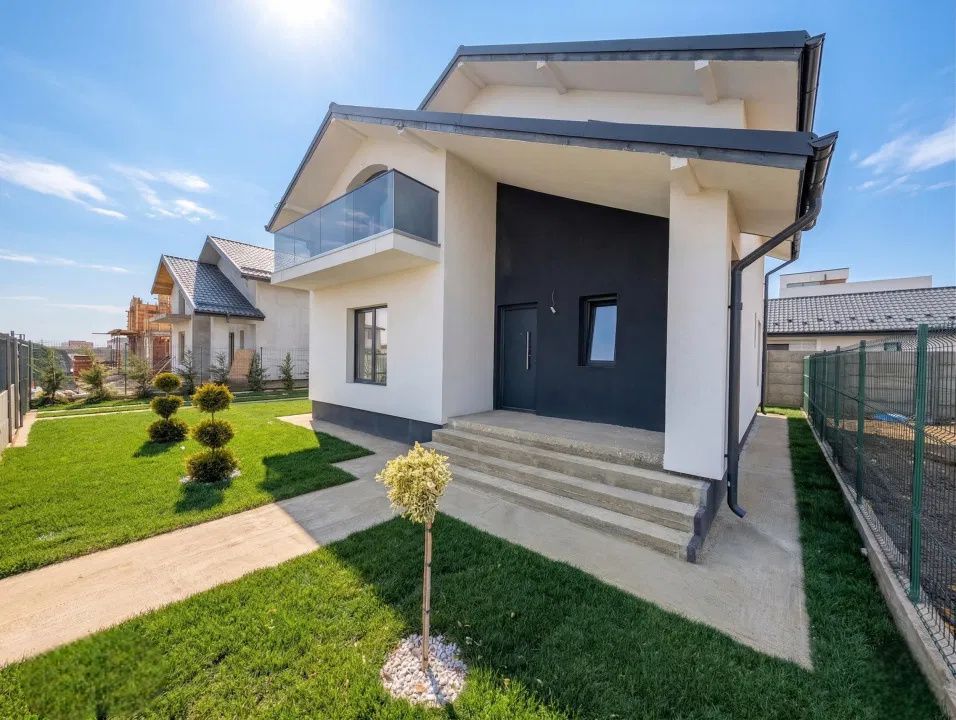 Casă cu 5 camere de vânzare în Tunari – fotografia 2 din 20
