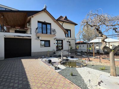 Casă cu 6 camere de vânzare în Mamaia-Sat – fotografia 2 din 36