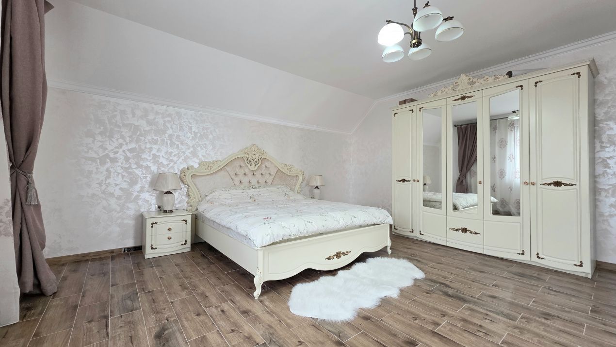 Casă cu 5 camere de vânzare în Năvodari – fotografia 9 din 29